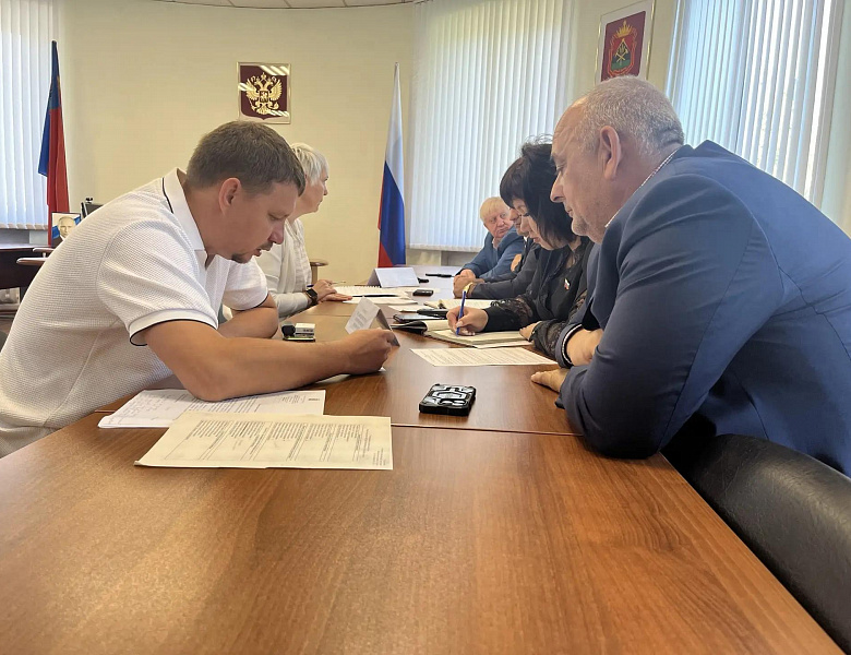 Заседание профельных комитетов